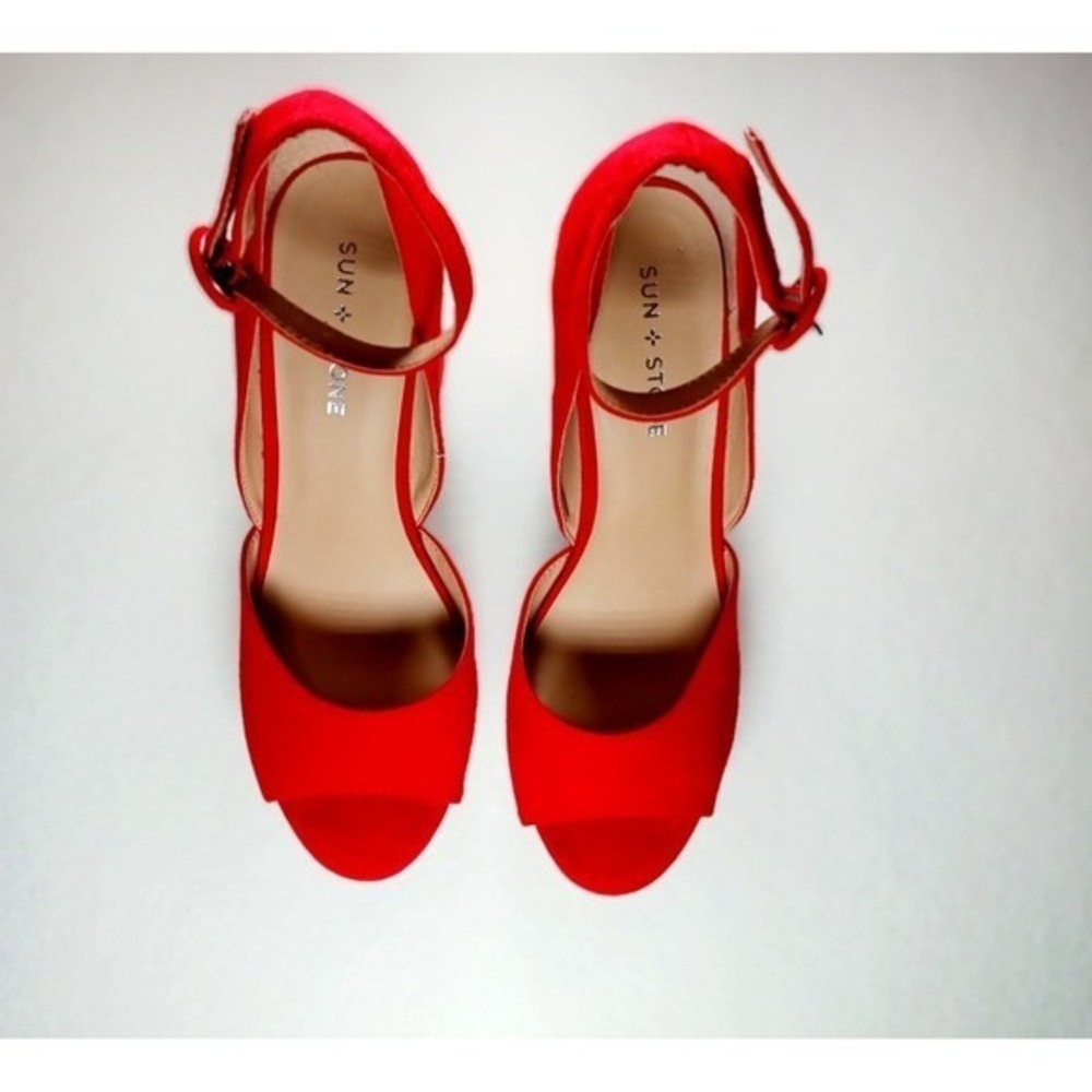 Sun + Stone Ankle Strap Platform Block Heel Sandals Women's Size 9 Red